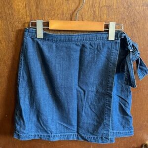 NWOT Abercrombie & Fitch wrap denim mini skirt